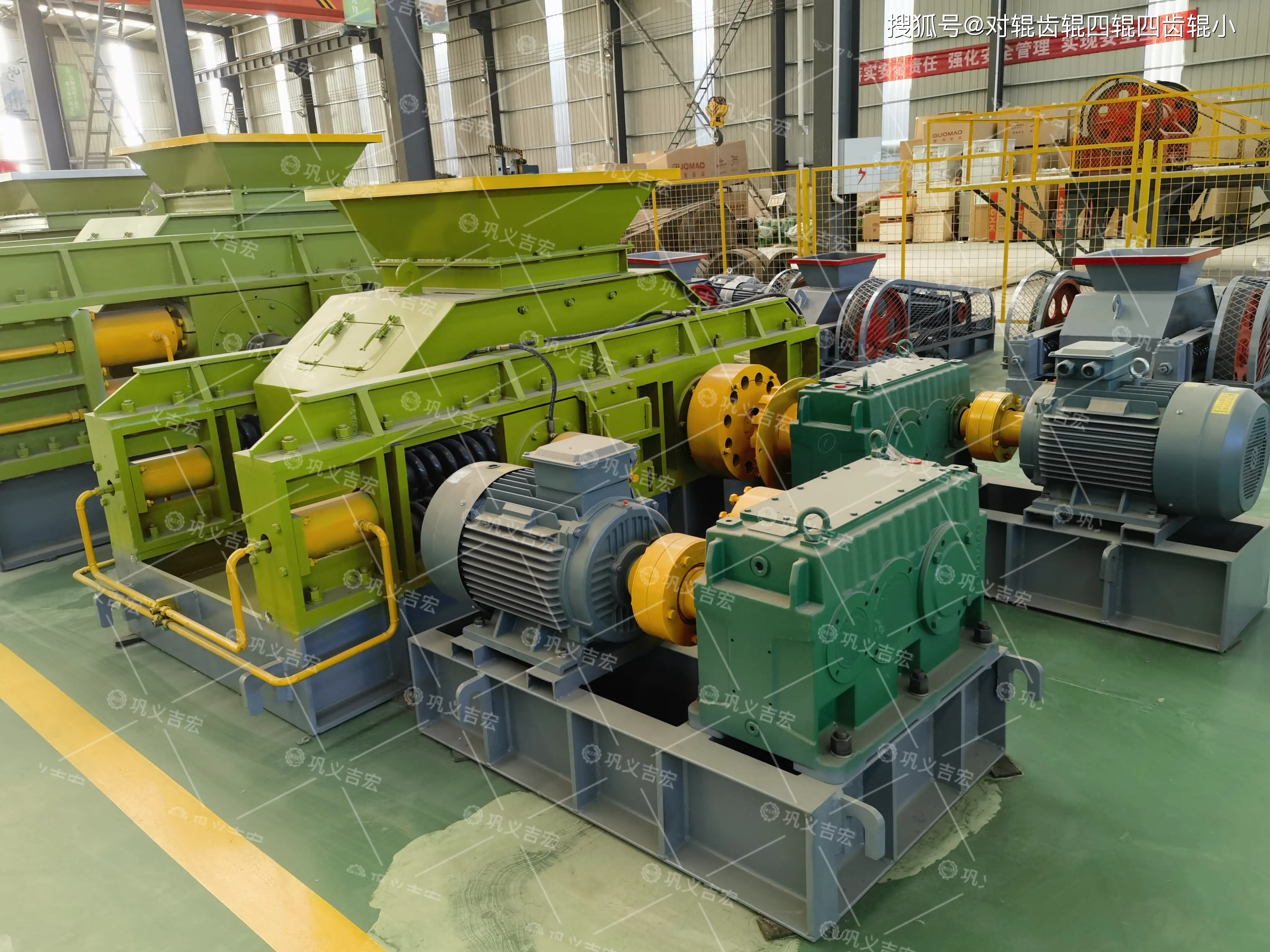 如何維護(hù)液壓對(duì)輥破碎機(jī)以延長(zhǎng)使用壽命？